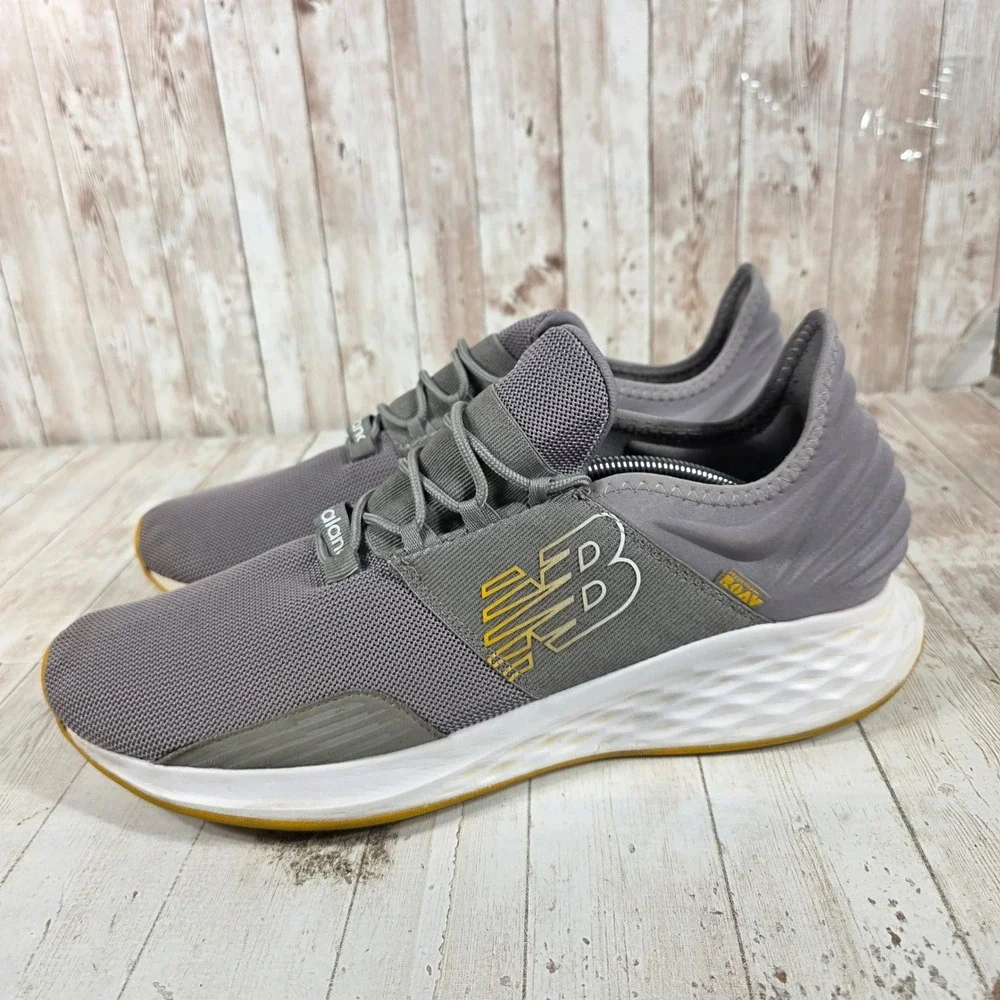 New Balance Fresh Foam Roav Mens Grey Gold Running Shoes MROAVFG1 Size 14